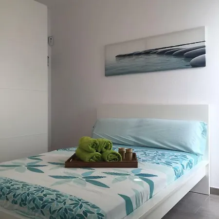Apartamento Frente Al Mar Playa Honda (Lanzarote) Exterior photo